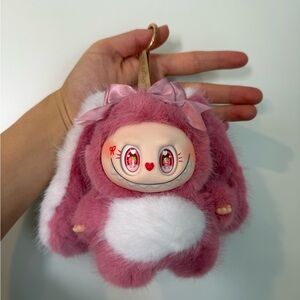 Plush Labubu Bunny Keychain with Cute Face no Pop Mart  Tag